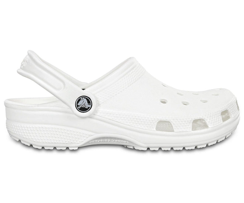 Crocs Classic Clogs – Iconic Everyday Comfort